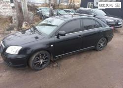 Ліфтбек Toyota Avensis II 2004 у Києві