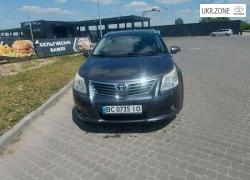 Універсал 5 дверей Toyota Avensis III 2010 у Львові