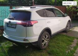Внедорожник 5 дверей Toyota RAV4 IV (CA40) Рестайлинг 2016 в Львове
