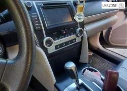 Седан Toyota Camry 2014 в Сокале