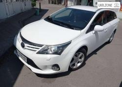 Универсал 5 дверей Toyota Avensis III Рестайлинг 2012 в Черкассах