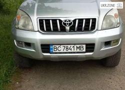 Внедорожник 5 дверей Toyota Land Cruiser V (100 Series) Рестайлинг 2004 в Львове
