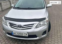 Седан Toyota Corolla 2012 в Луцке