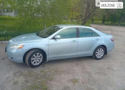 Седан Toyota Camry 2006 в Днепре