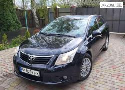 Універсал 5 дверей Toyota Avensis 2011 у Полтаві
