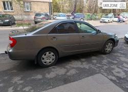 Седан Toyota Camry 2002 в Киеве