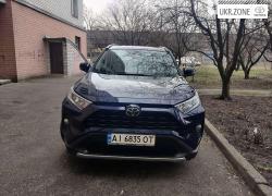 Внедорожник 5 дверей Toyota RAV4 2019 в Киеве