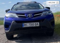 Внедорожник 5 дверей Toyota RAV4 2015 в Львове