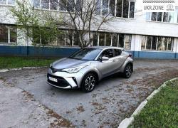 Внедорожник 5 дверей Toyota C-HR I Рестайлинг 2020 в Днепре
