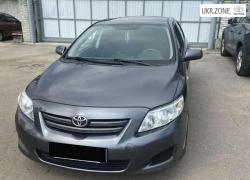 Седан Toyota Corolla X (E140, E150) 2009 в Львове