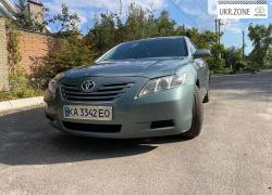 Седан Toyota Camry VI (XV40) Рестайлінг 2010 у Києві