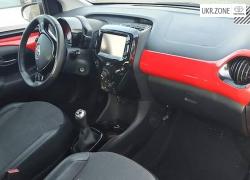 Хетчбек 5 дверей Toyota Aygo II 2015 у Рівному
