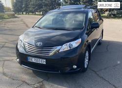 Минивэн Toyota Sienna III 2017 в Николаеве
