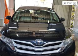 Позашляховик 5 дверей Toyota Venza I Рестайлінг 2015 у Харкові