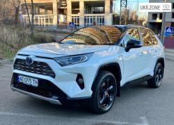 Внедорожник 5 дверей Toyota RAV4 V (XA50) 2020 в Киеве