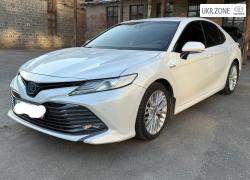 Седан Toyota Camry VIII (XV70) 2020 у Києві