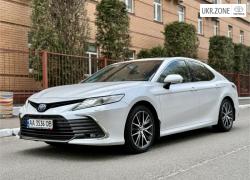 Седан Toyota Camry I 2021 у Києві