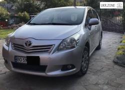Компактвэн Toyota Verso I 2010 в Тернополе