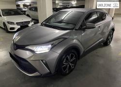 Внедорожник 5 дверей Toyota C-HR 2019 в Киеве