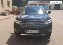 Позашляховик 5 дверей Toyota Highlander 2010 у Рівному