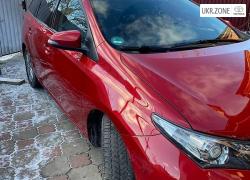 Универсал 5 дверей Toyota Auris II 2013 в Новоград-Волынском