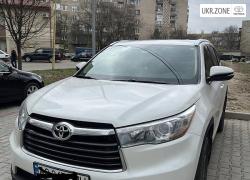 Toyota Highlander 2015 в Ужгороде