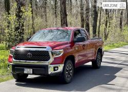 Пікап подвійна кабіна Toyota Tundra II Рестайлінг 2018 у Дніпрі