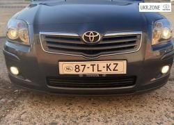 Лифтбек Toyota Avensis 2006 в Днепре