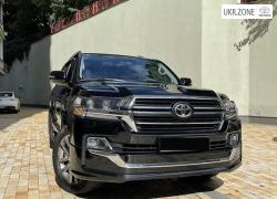 Внедорожник 5 дверей Toyota Land Cruiser VI (200 Series) 2008 в Киеве