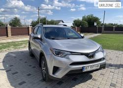 Внедорожник 5 дверей Toyota RAV4 IV (CA40) Рестайлинг 2016 в Коломые