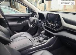 Внедорожник 5 дверей Toyota Highlander 2020 в Киеве