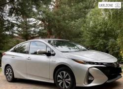 Хэтчбек 5 дверей Toyota Prius IV (XW50) 2018 в Киеве