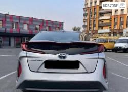 Хетчбек 5 дверей Toyota Prius IV (XW50) 2017 у Миколаєві