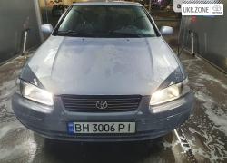 Седан Toyota Camry 1998 в Одессе