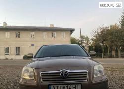Лифтбек Toyota Avensis II 2005 в Ивано-Франковске