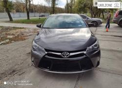Седан Toyota Camry 2017 в Днепре