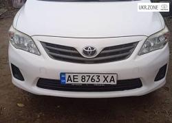 Седан Toyota Corolla 2010 у Дніпрі
