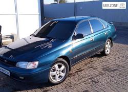 Седан Toyota Carina VI (T190) 1994 у Одесі