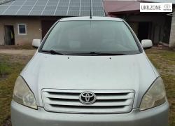Toyota Avensis 2002 в Яворове