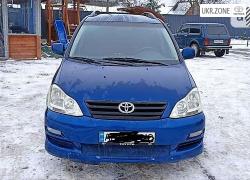 Компактвэн Toyota Avensis Verso 2003 в Ружине