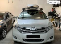 Позашляховик 5 дверей Toyota Venza I Рестайлінг 2014 у Львові