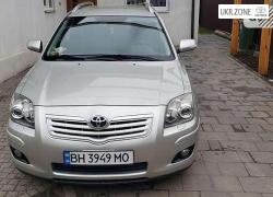 Универсал 5 дверей Toyota Avensis 2008 в Киверцах