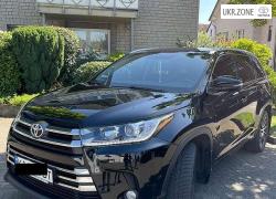 Внедорожник 5 дверей Toyota Highlander III (U50) Рестайлинг 2018 в Киеве