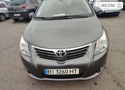 Седан Toyota Avensis 2009 у Полтаві