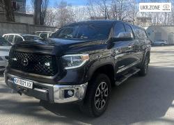 Пикап двойная кабина Toyota Tundra II Рестайлинг 2018 в Киеве