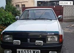Хэтчбек 5 дверей Москвич (Иж) 2141 I 1989 в Житомире