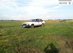 Хэтчбек 5 дверей Москвич (Иж) 2141 I 1992 в Львове