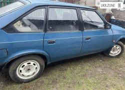 Хэтчбек 5 дверей Москвич (Иж) 2141 I 1991 в Ямполе