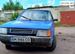 Хэтчбек 3 двери ЗАЗ 1102 «Таврия» I 2000 в Коростене