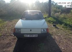 Хэтчбек 3 двери ЗАЗ 1102 «Таврия» I 1989 в Снятыне